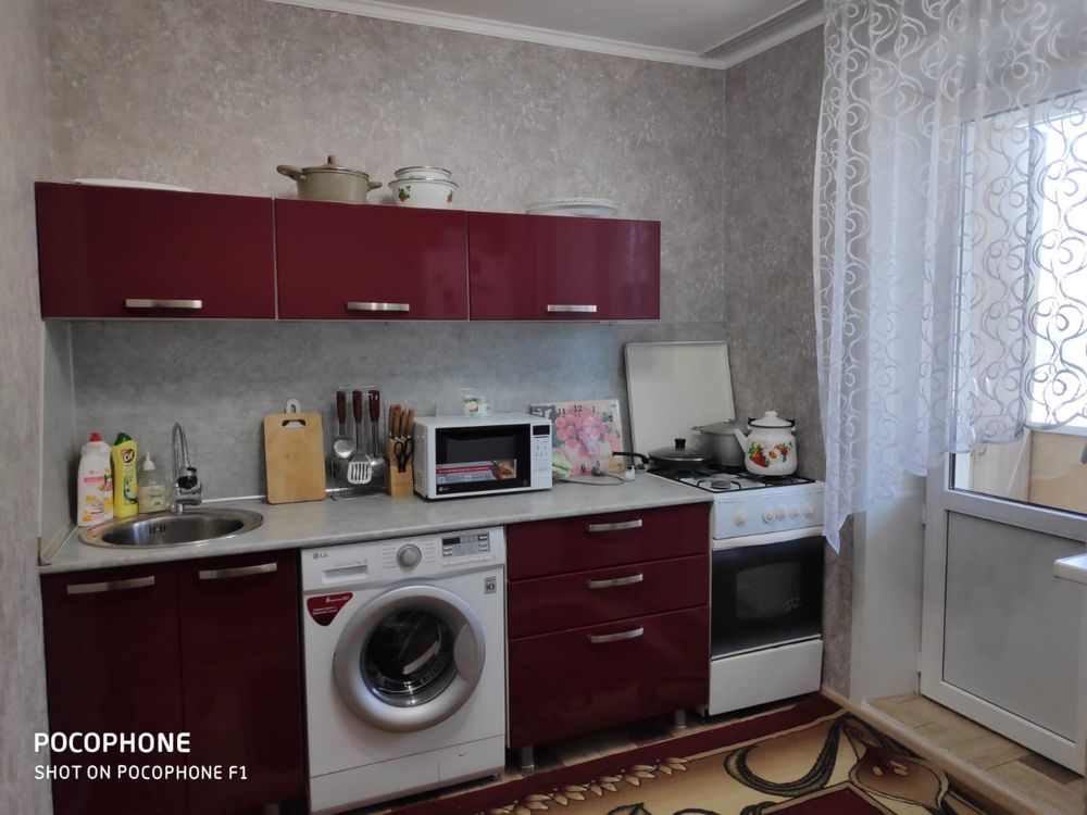 Продам квартиру в 4 мкр.