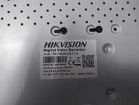 Видеорегистратор 4 канала,  Hikvision DS 7204 huhi-