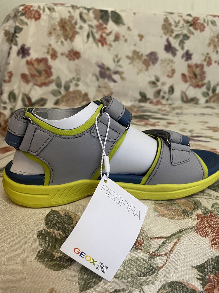 Сандали Geox original100%