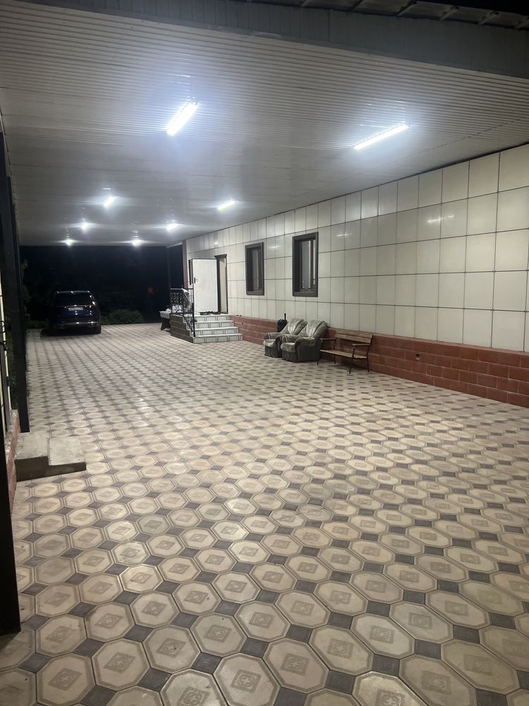 Сдаётся гостевой дом в центре Тараза