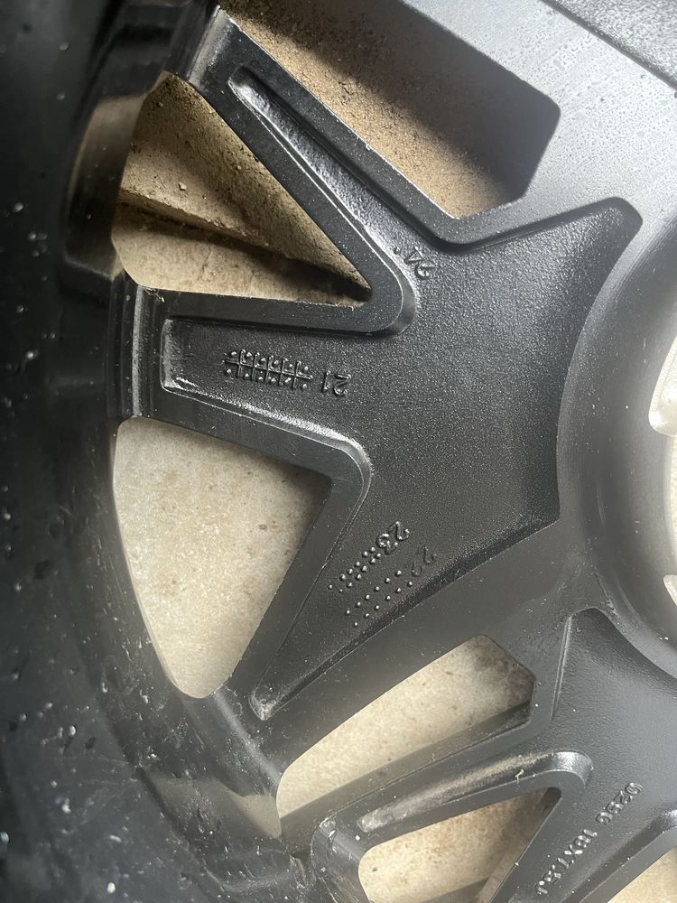 Титанкы +покришка 235/60R18