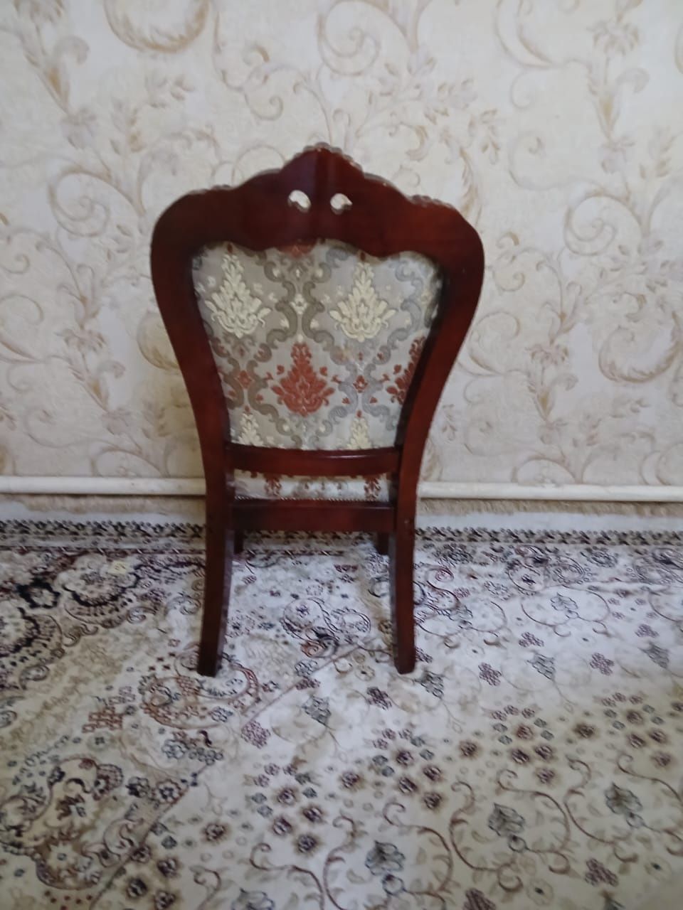 Орындык продам Срочно