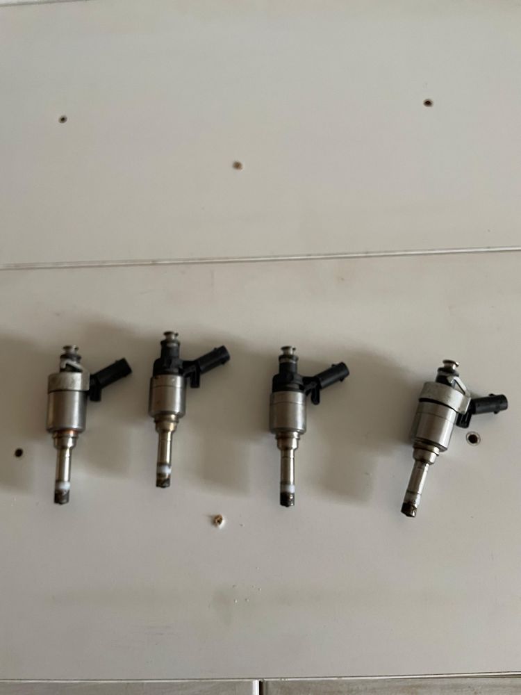 Продам форсунки ауди audi A4 B6.B7