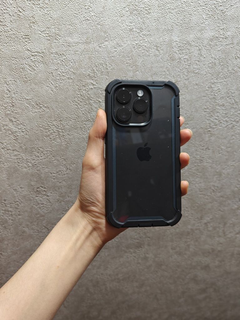 iPhone 14 pro 128gb в чехоле i-Blason