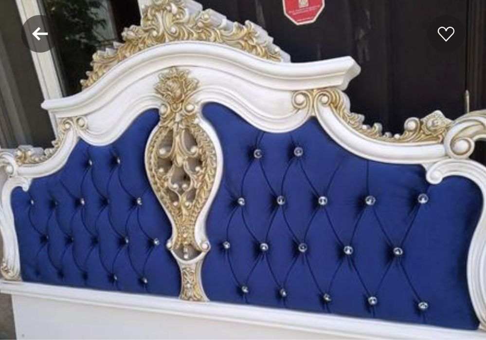 Спальная гарнитура(королевская)