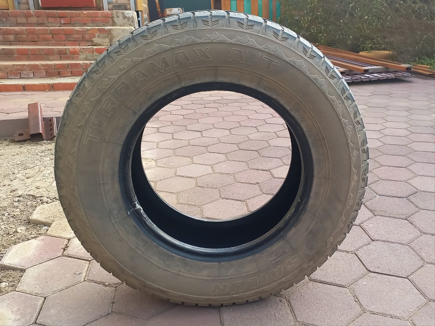 Резина 265/70 R 17 Всесезонка