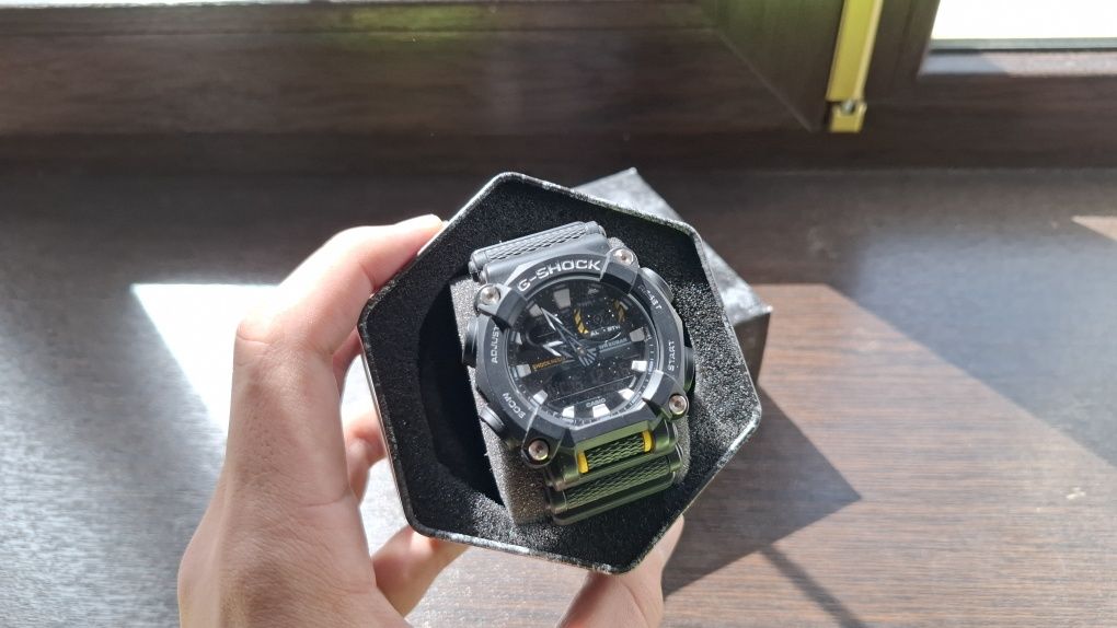 Часы Casio G-Shock GA-900-1A