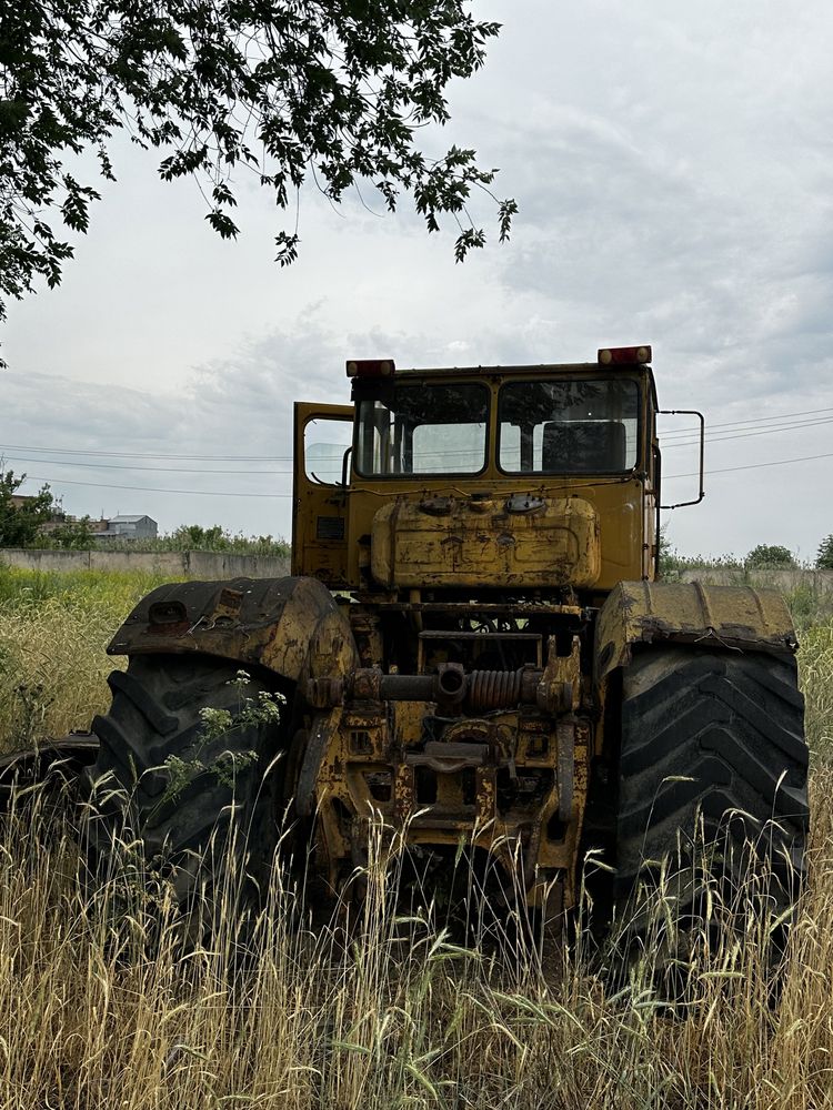 К 700 трактор Кировец