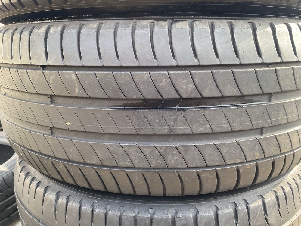 Комплект летние шины 235/55/18 235/55R18 Michelin.