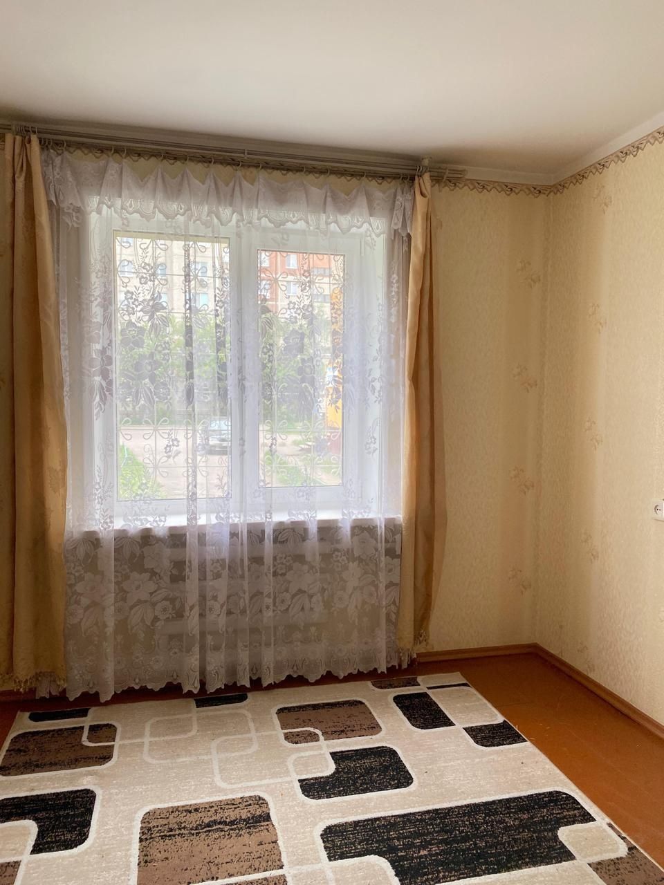 Продам 2-комнатную квартиру Сити Молл
