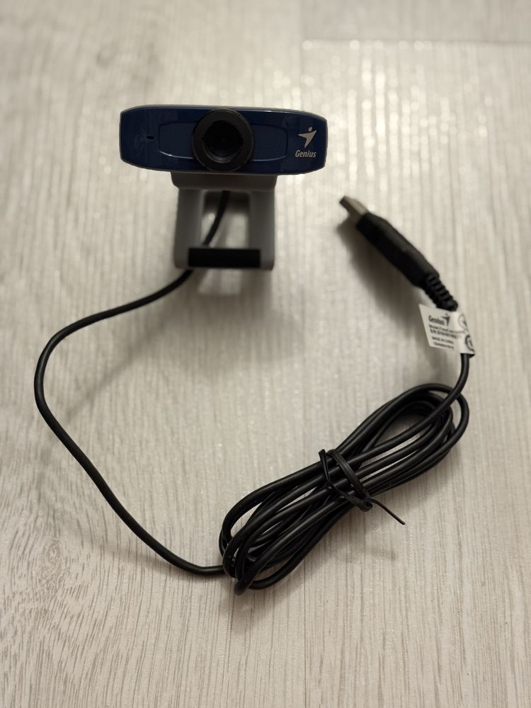 Веб камера genius FaceCam 320X