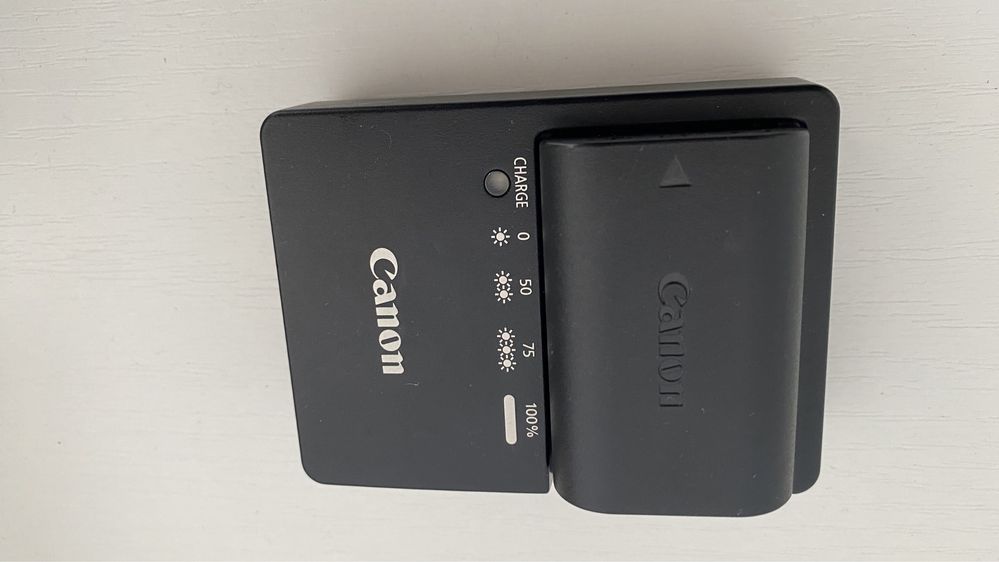 Canon 80d в отличном состоянии.