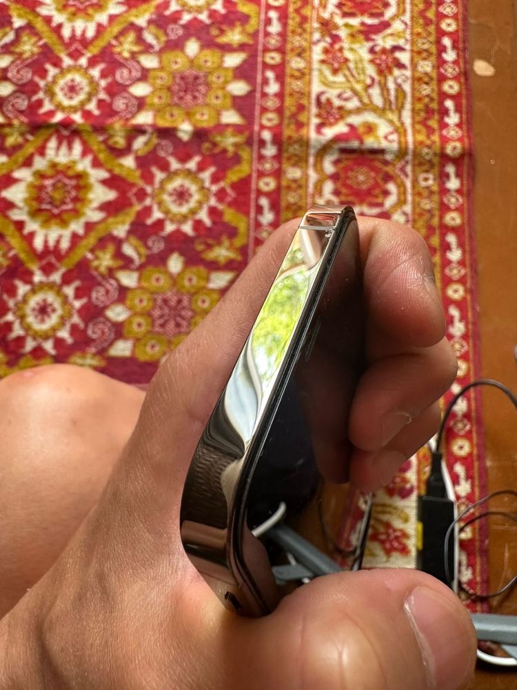 Продам iphone 12 pro 256гб
