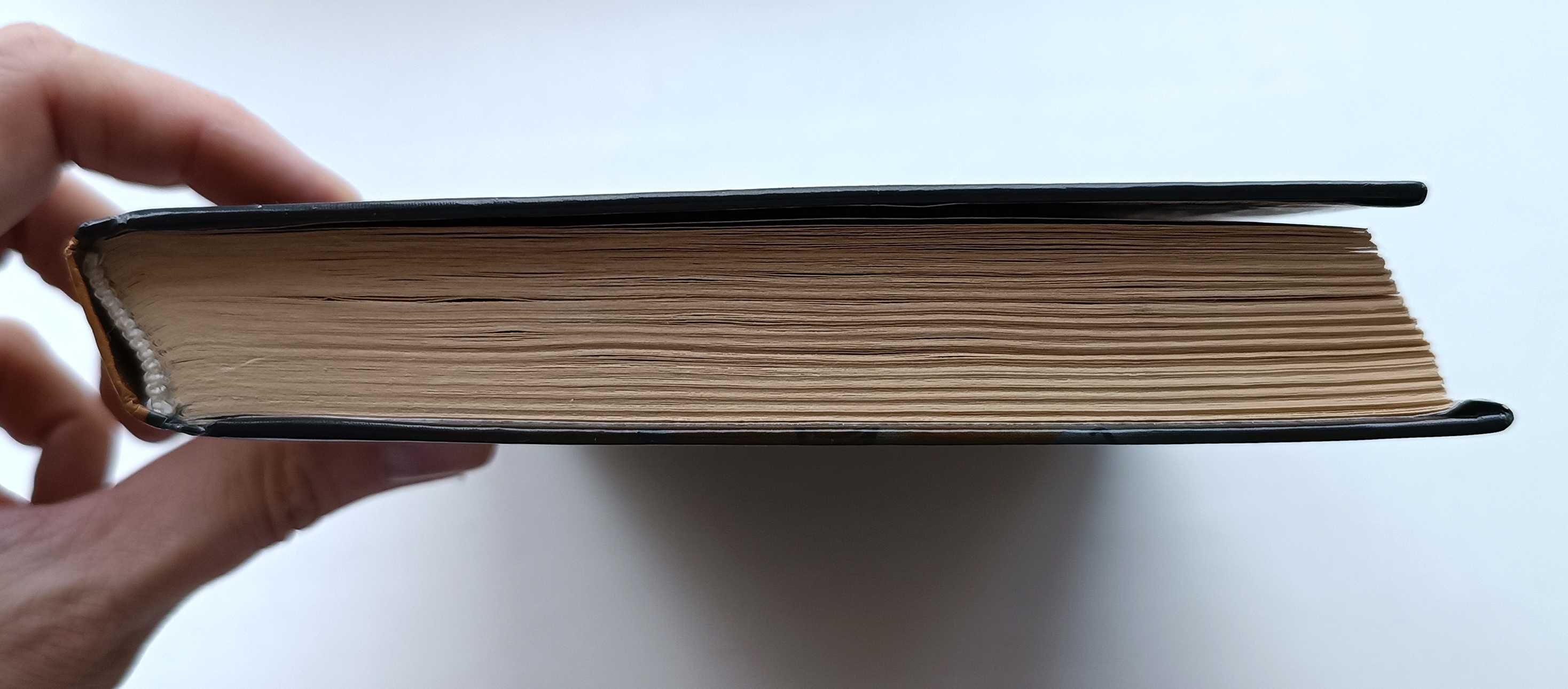 Книга, Умберто Эко, Нулевой номер