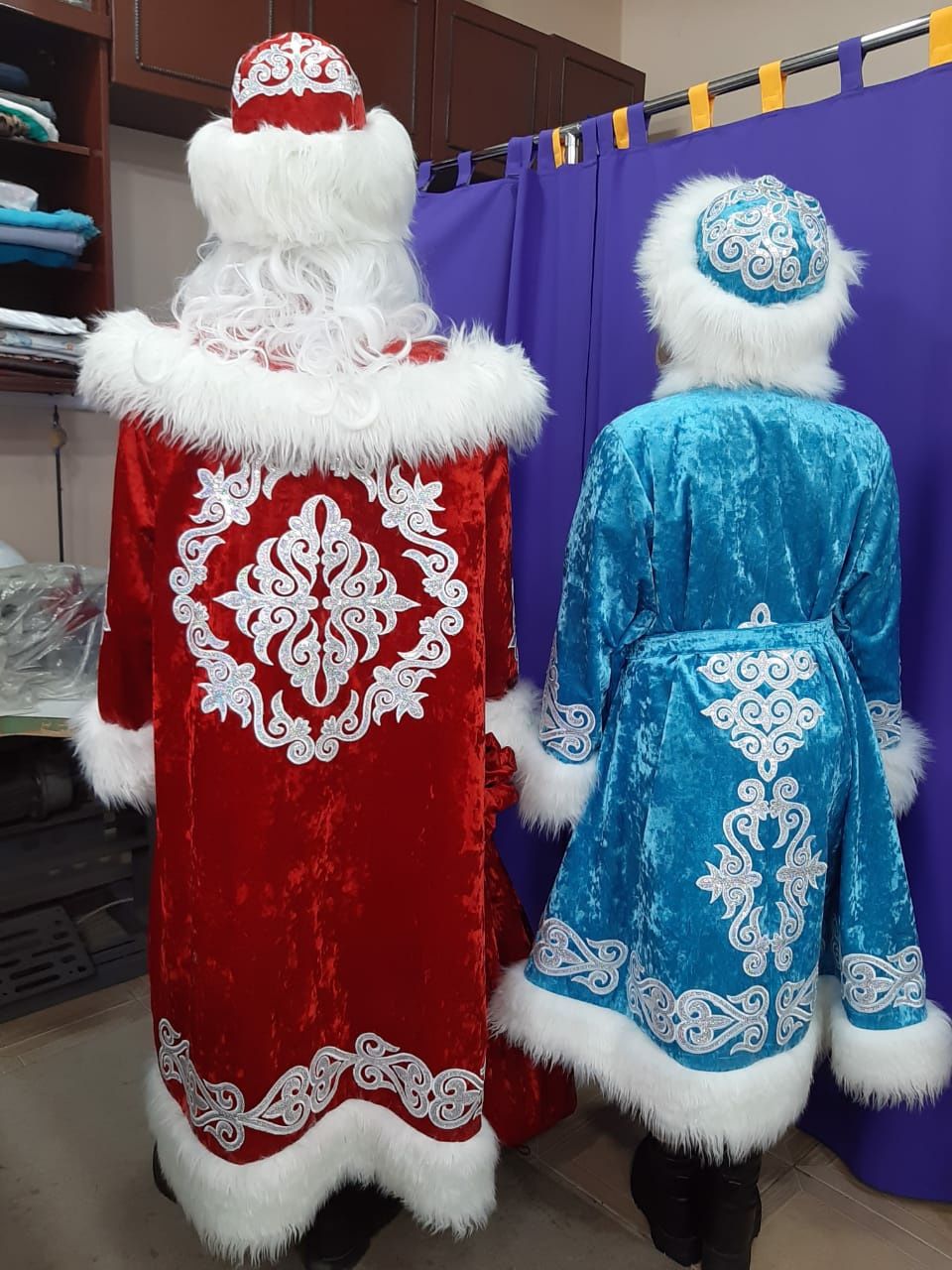 Национальные костюмы ,головные уборы ,костюмы готовые и пошив