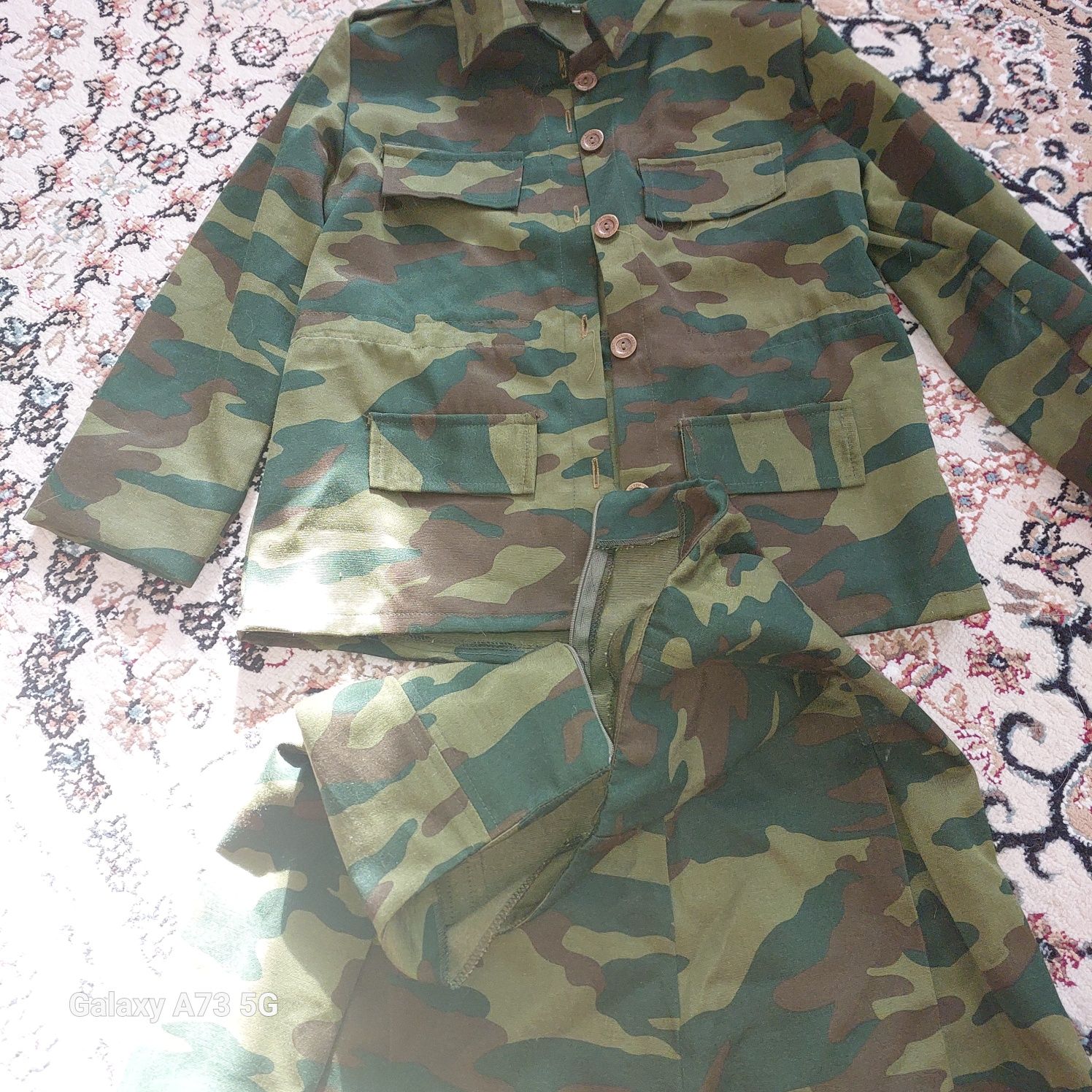 Военная форма...