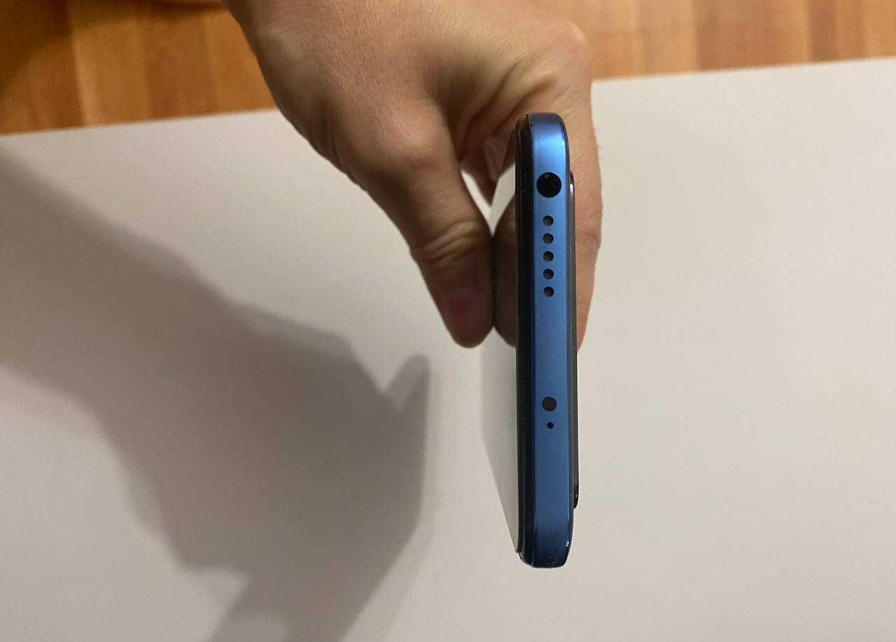 Продам Xiaomi Poco M4 Pro 4G 8 ГБ/256 ГБ синий