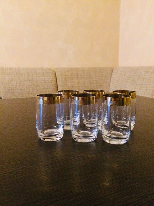 Посуда для вина и прочий хрусталь