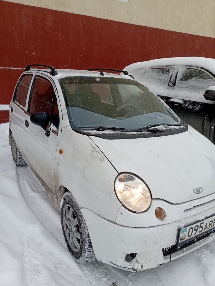 Продаю Матиз 2011г автомат