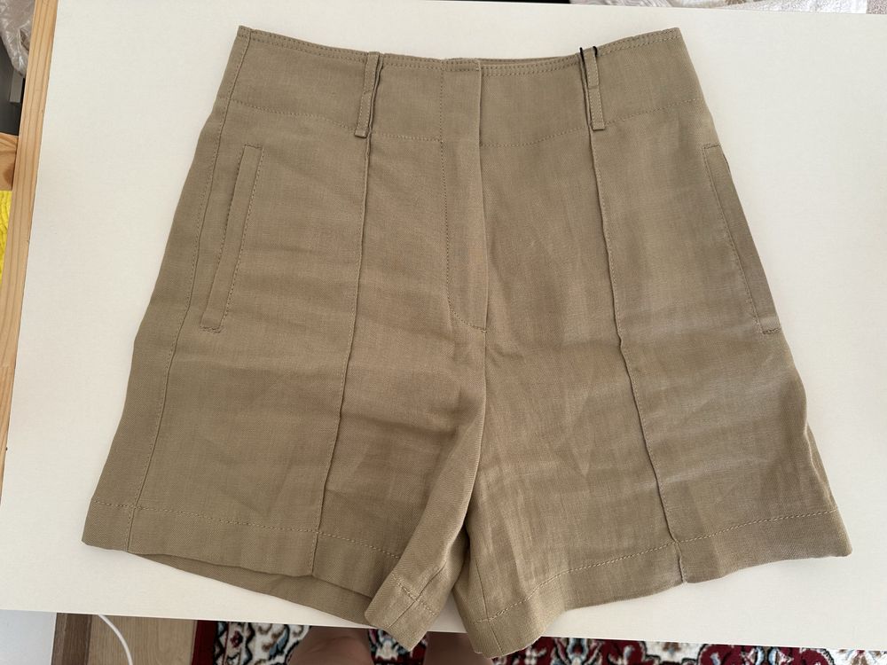 Новые Шорты Massimo Dutti