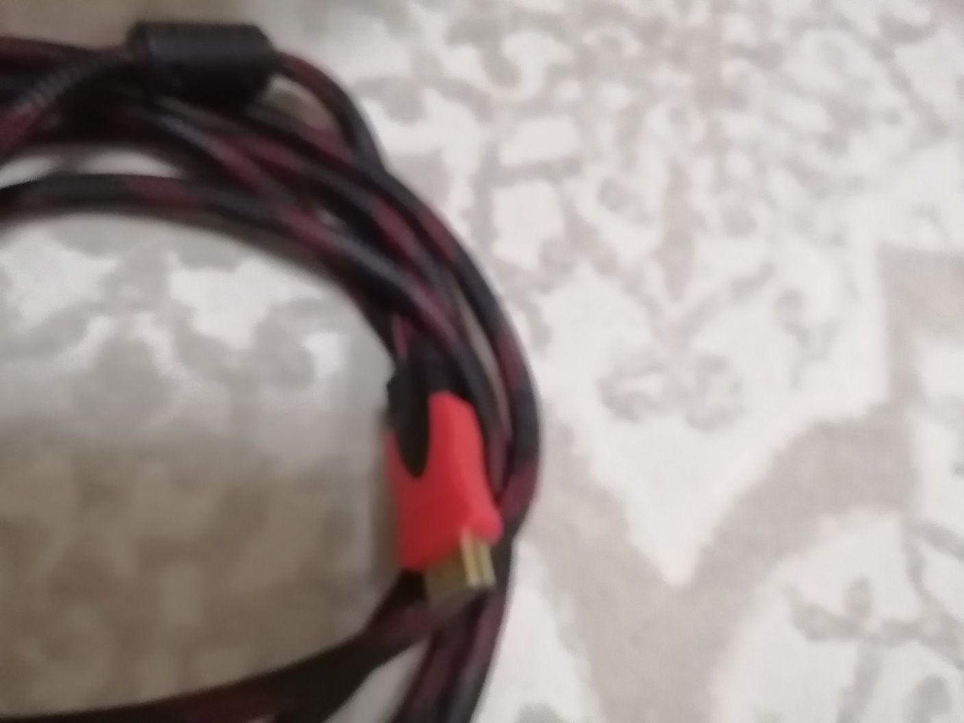Шнуры HDMI в черном и комбенированом цвете