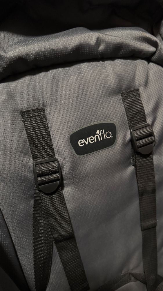 Двойная коляска Evenflo