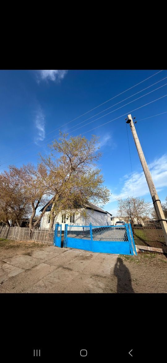 Продается дом в поселке Киров