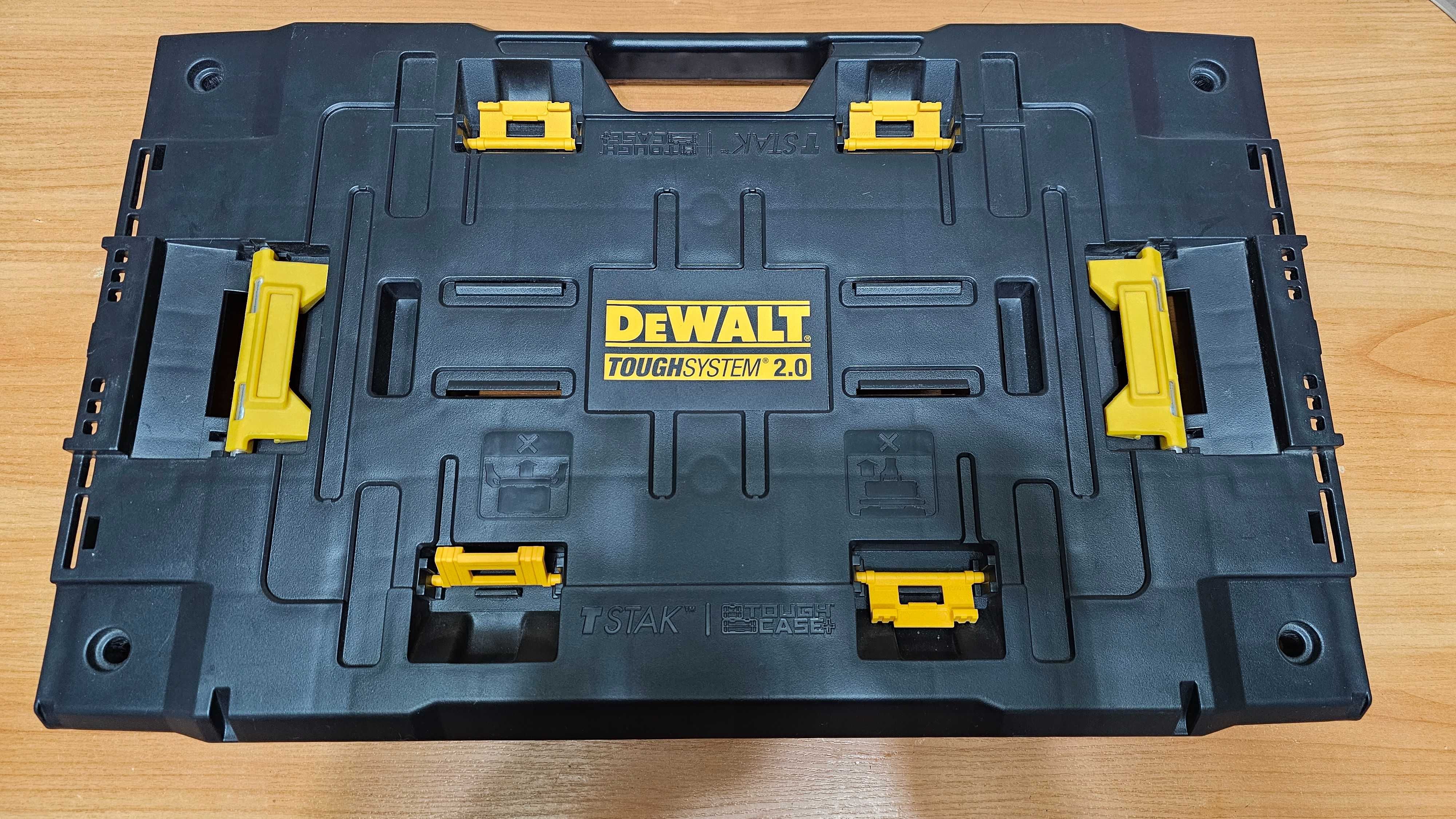 Dewalt Адаптер TSTAK на Toughsystem