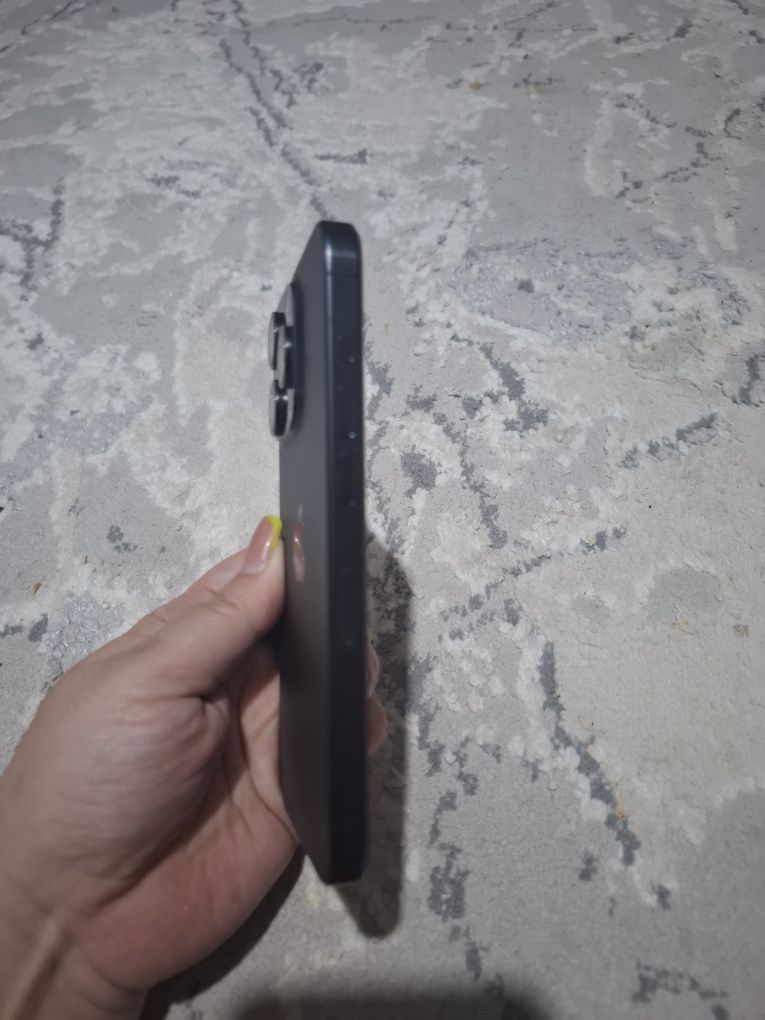 iPhon 15 pro сатылады