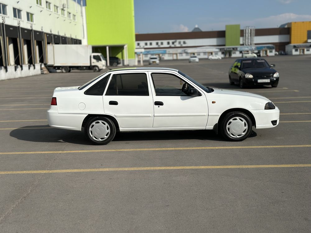Продаю Daewoo Nexia 2