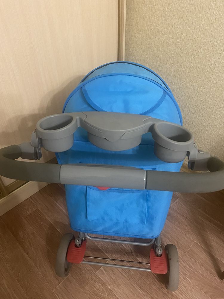 Коляска демисезонная