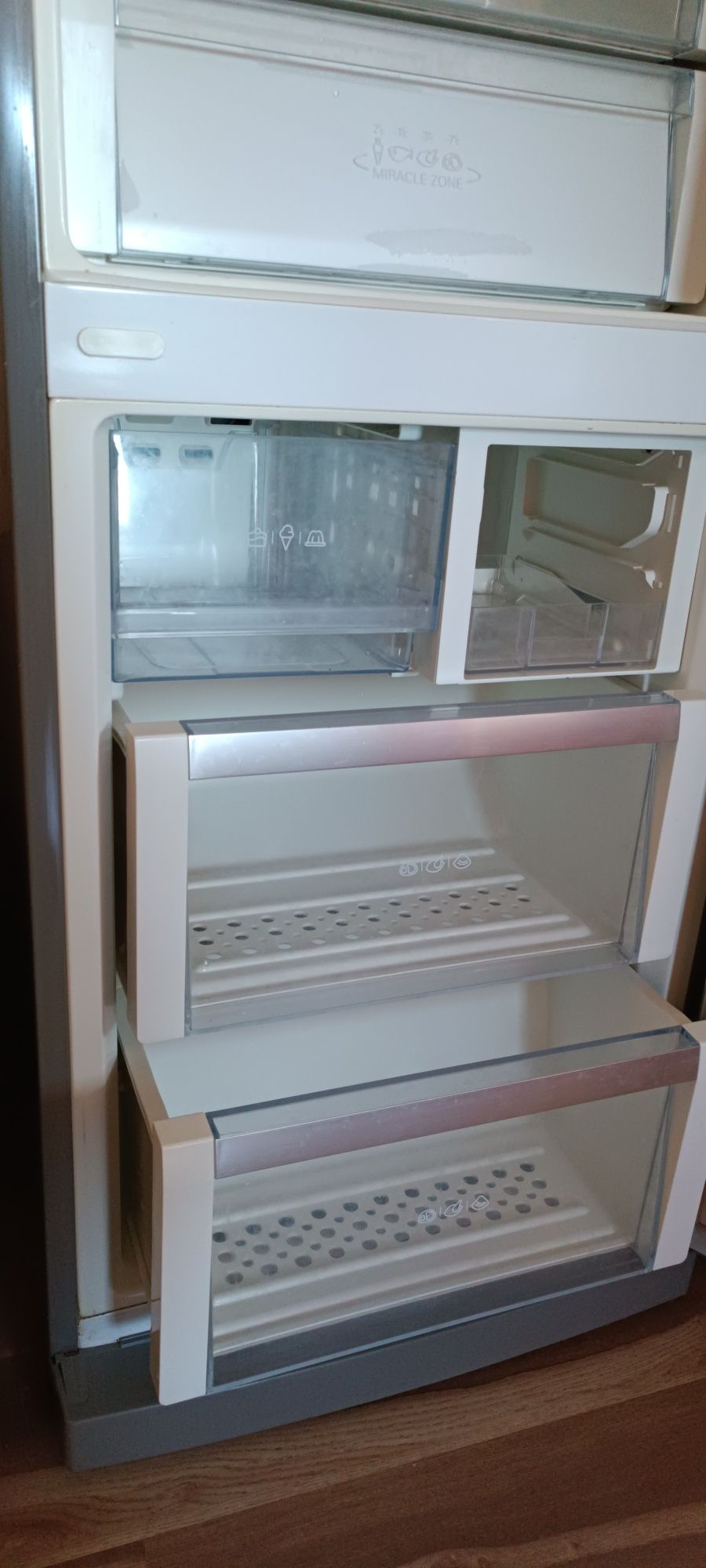 Продается холодильник LG no frost*
