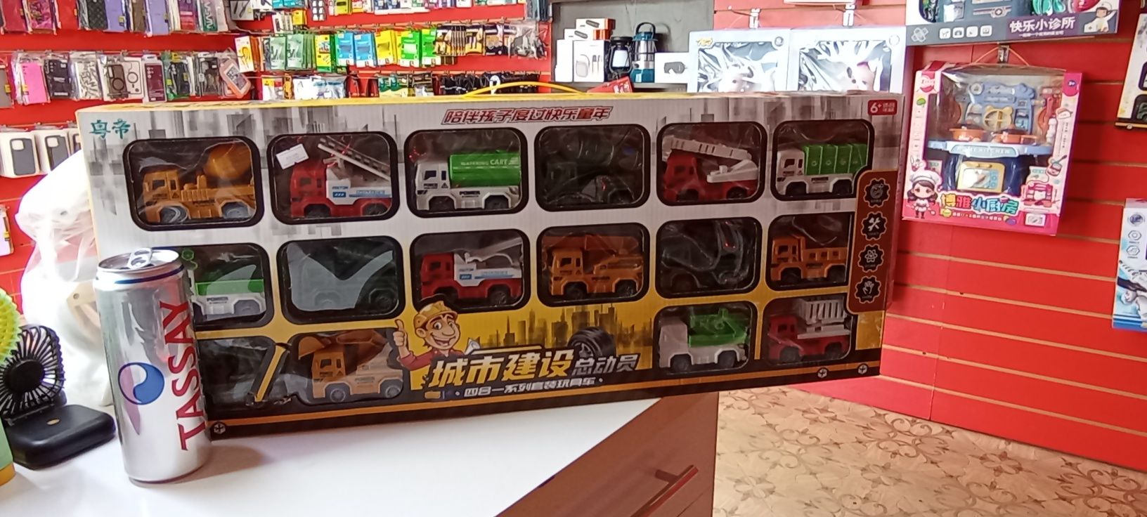 Игрушки на подарок объемные