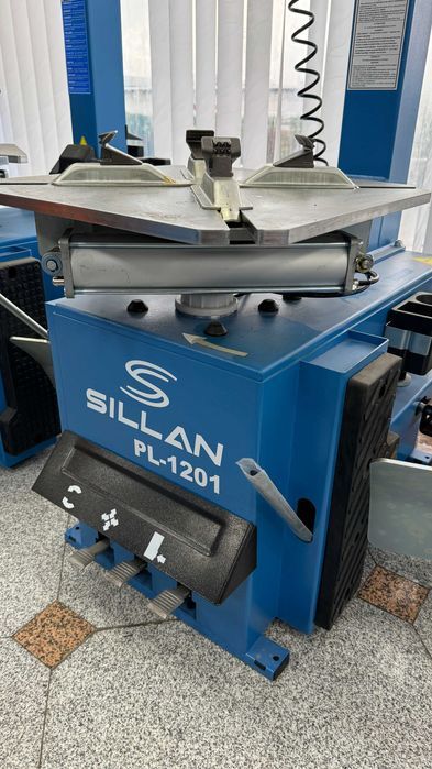 УЦЕНКА Шиномонтажный станок Sillan PL-1201