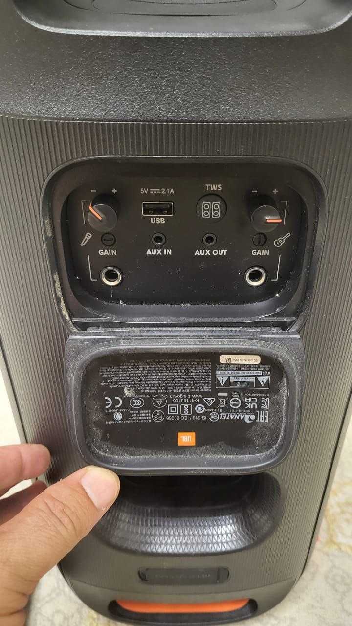 Беспроводная колонка JBL PartyBox On-The-Go Black