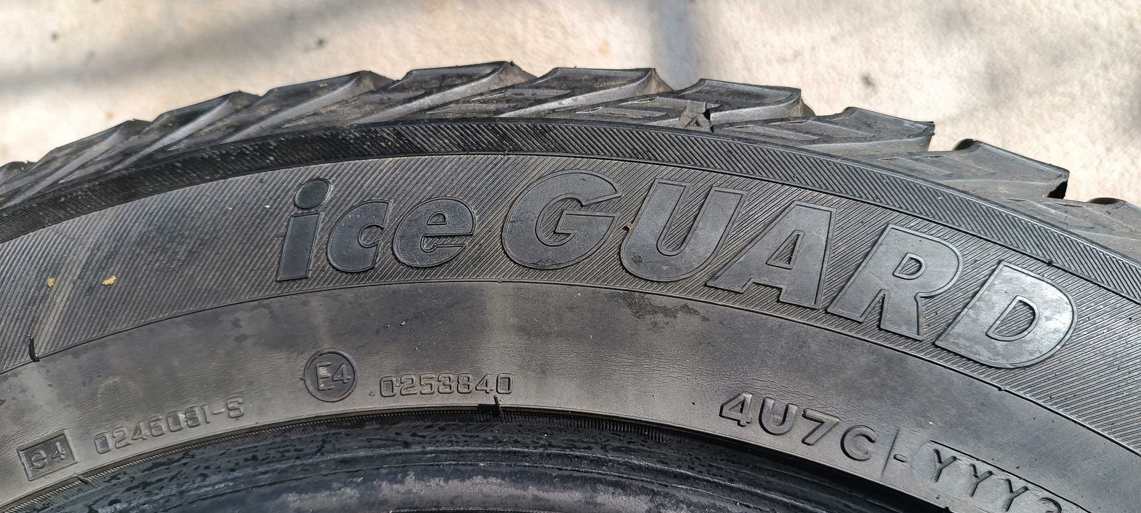 Продам шины размер 235/55R18