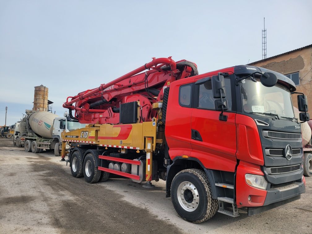 Автобетононасос Туркестан Слон Насос Помпы бетоном заливаем24/7 52.36м