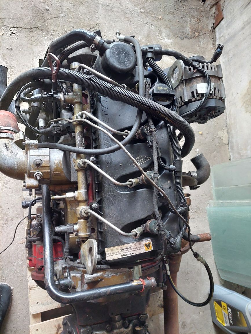Cummins 2.8 + Мкпп Nissan Atlas