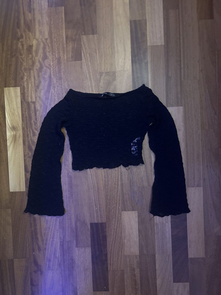 Топики - кофты стильные Bershka