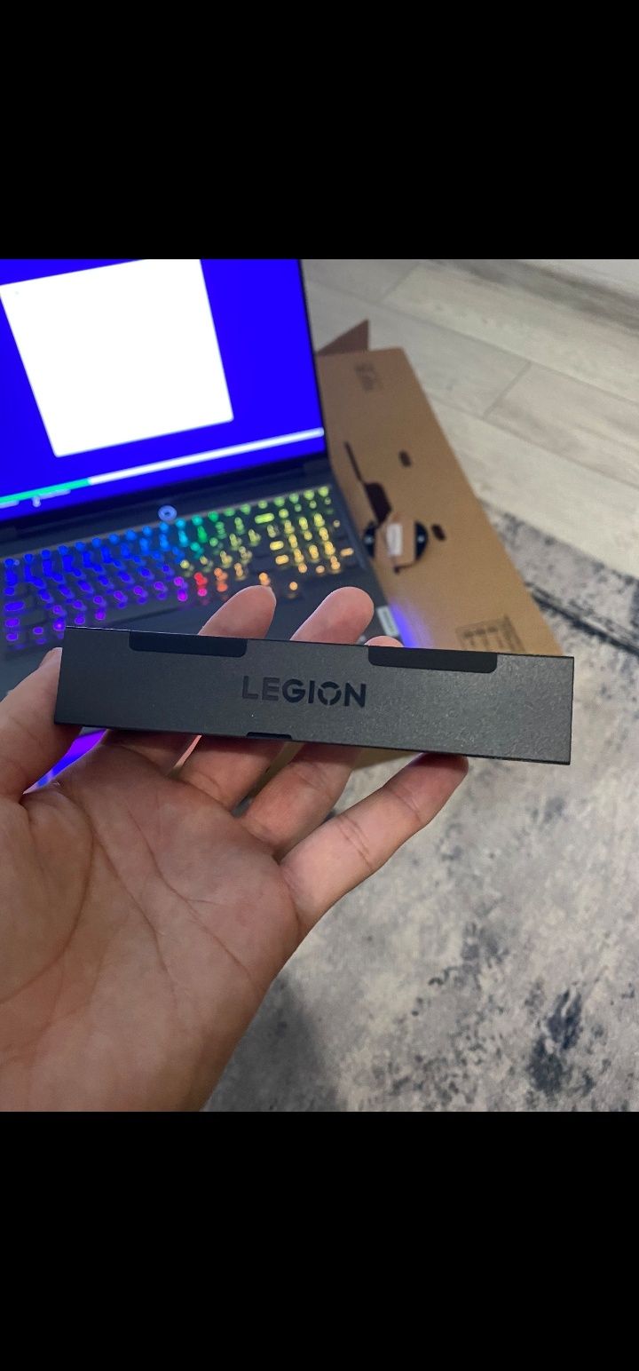 Lenovo Legion 7 Ryzen 9 6900HX RX 6850M XT 12Gb
