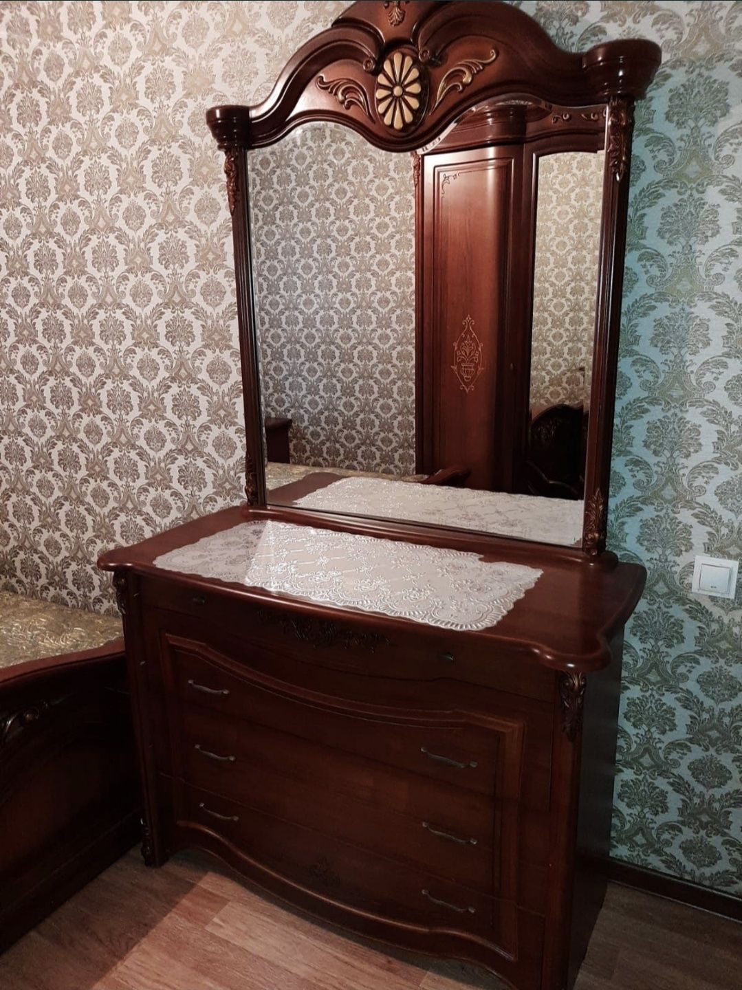 Спальни горнитур