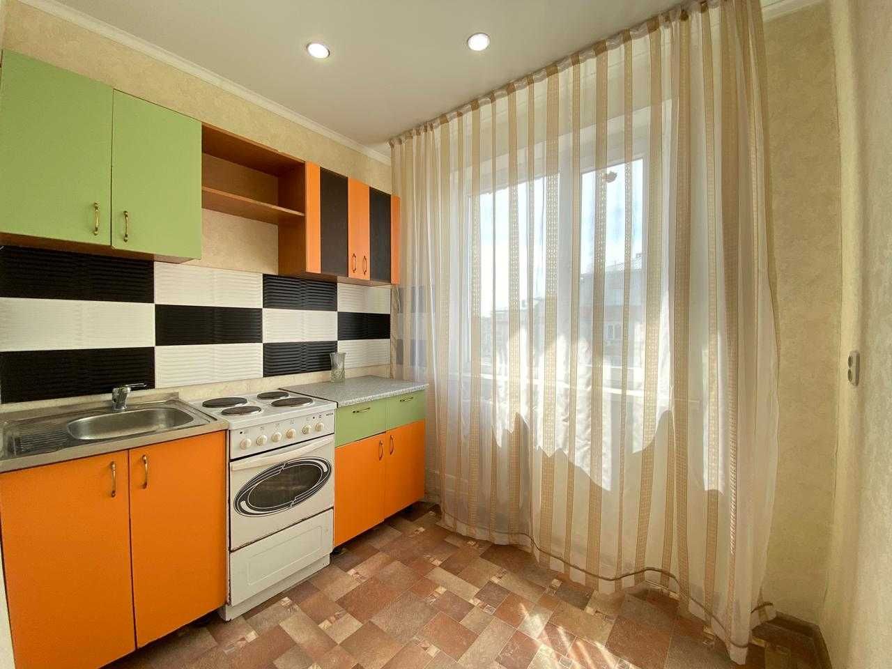 Продам 1 ком. кв. - В центральном районе!!