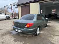 Kia Spectra на ходу состояние нормальное