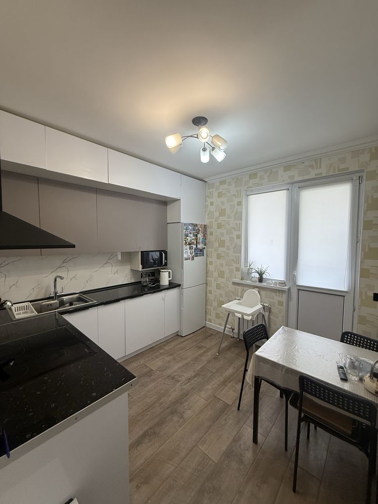 Продается 2 ком квартира на Улы дала 86