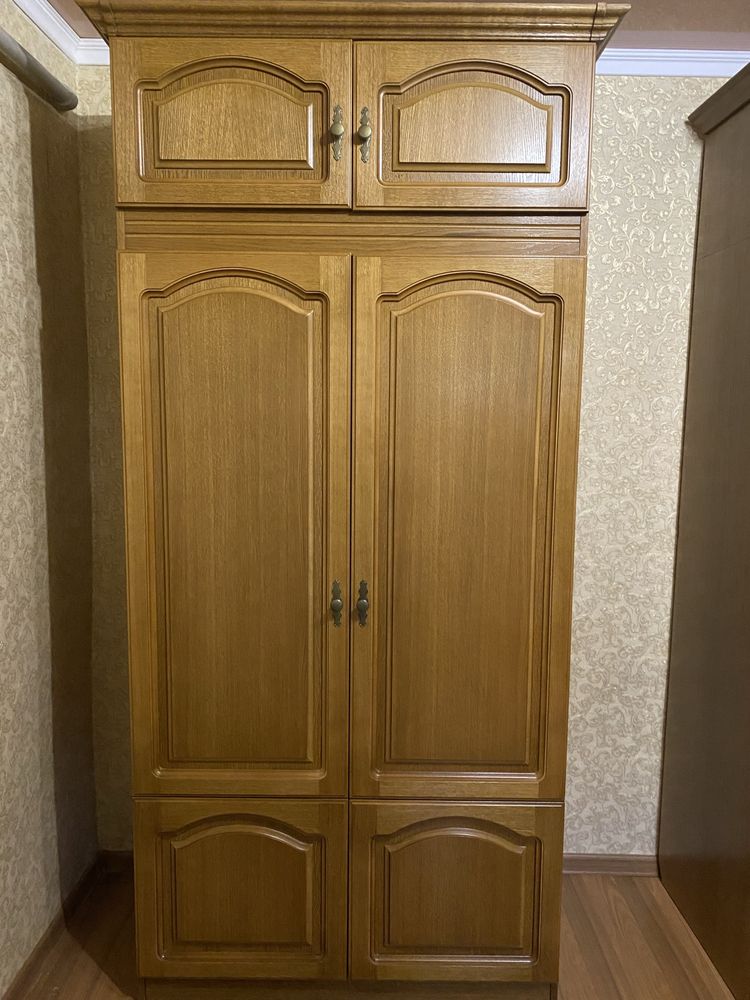Продается; Шифоньер из МДФ , Белоруссия , имеются 2 шт.