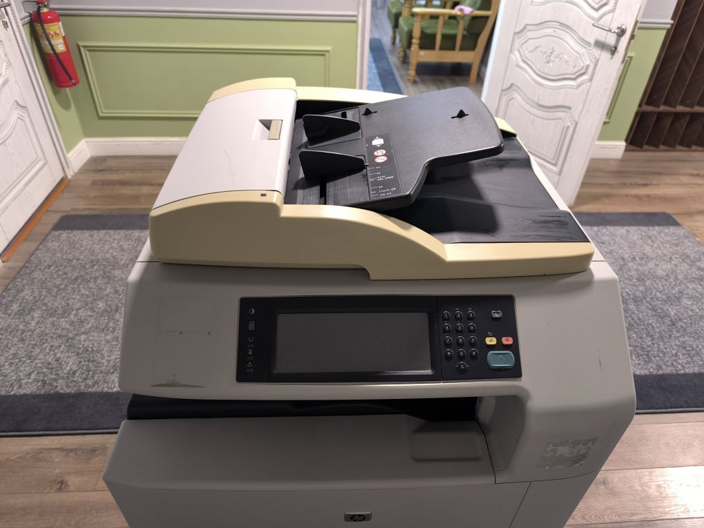 Принтер hp color laserjet cm6040f mfp