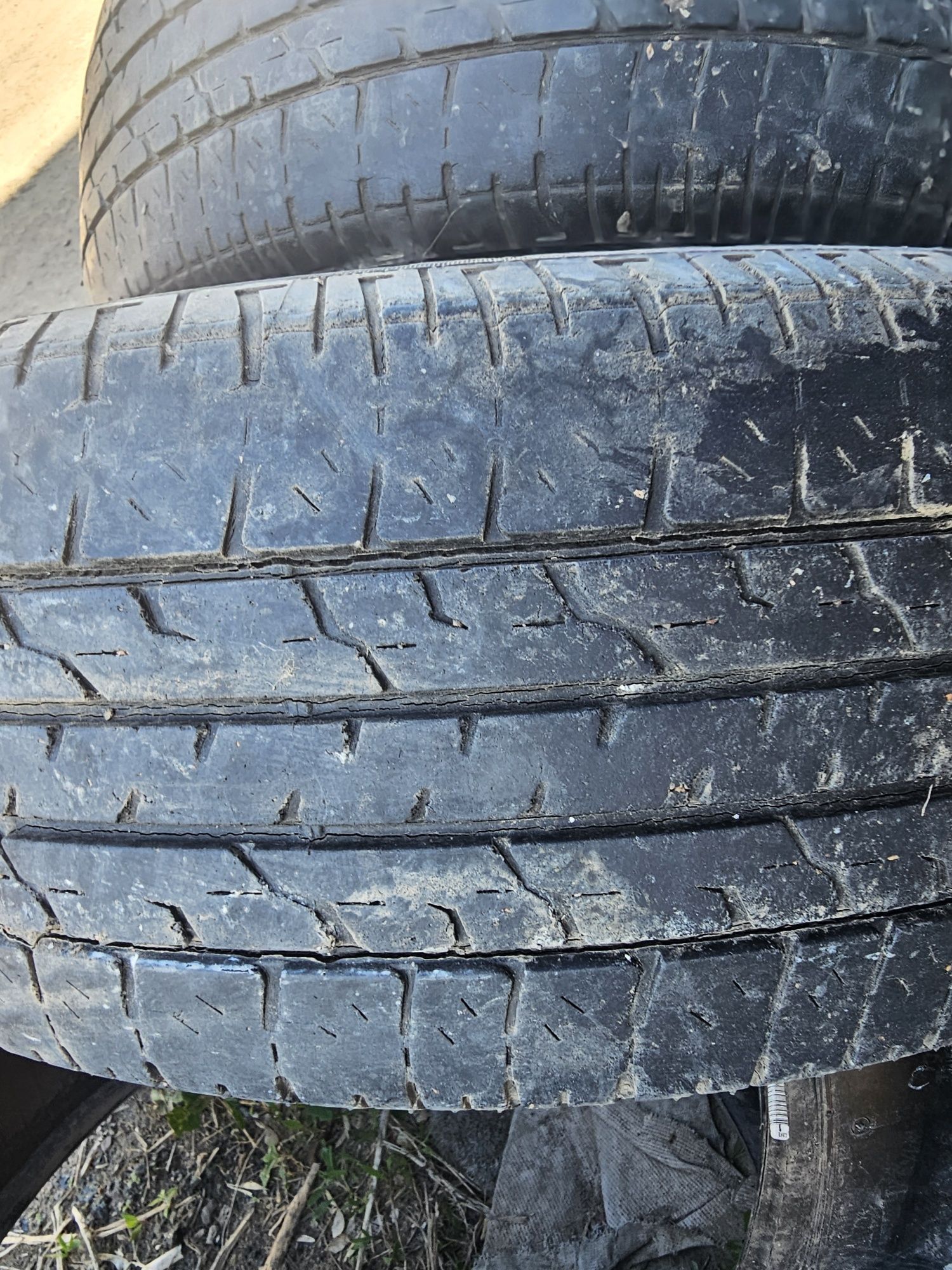Продам комплект летних шин brigestone 205/65 r16