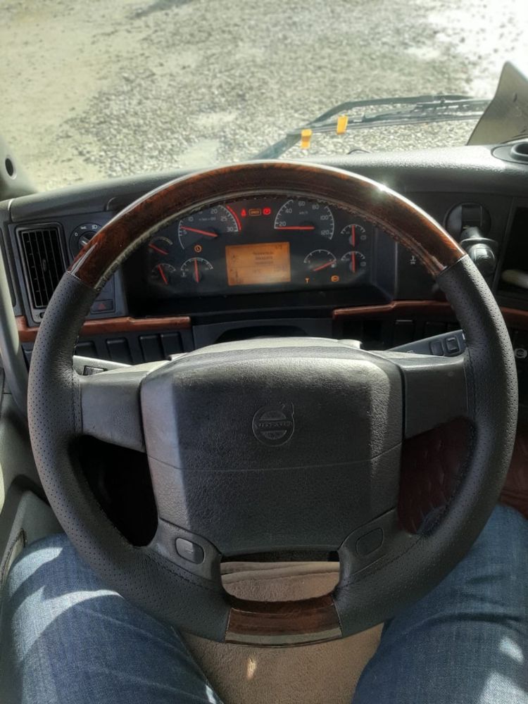 Оплётка на руль (руль чехол на выезд) Фура. DAF. VOLVO. RENO. MERCEDES