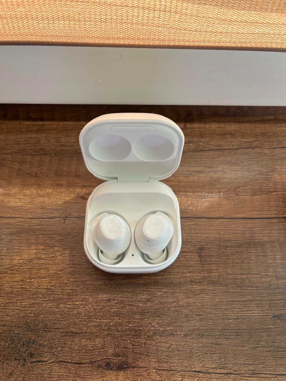 Наушники Galaxy Buds FE