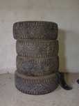 Шина 215/55 R17 — отличное состояние, 1 сезон